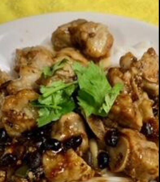 Spareribs Over Rolled Noodles